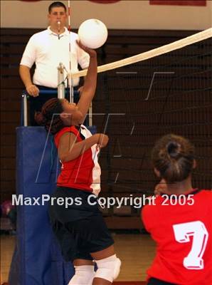 Thumbnail 1 in Gahr @ Dominguez photogallery.