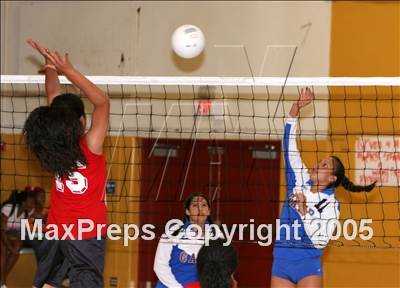 Thumbnail 3 in Gahr @ Dominguez photogallery.