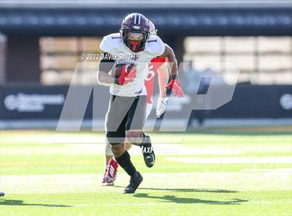 Thumbnail 1 in Reeds Spring vs. Cardinal Ritter College Prep (MSHSAA Class 3 Championship) photogallery.