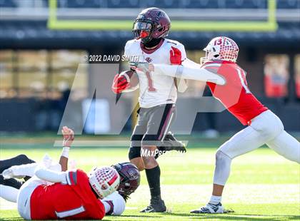 Thumbnail 1 in Reeds Spring vs. Cardinal Ritter College Prep (MSHSAA Class 3 Championship) photogallery.