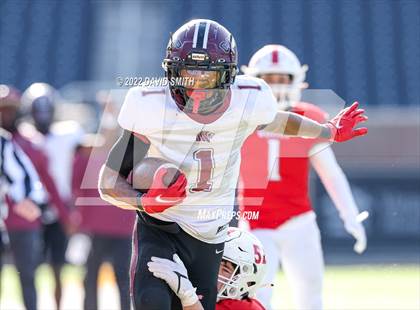 Thumbnail 1 in Reeds Spring vs. Cardinal Ritter College Prep (MSHSAA Class 3 Championship) photogallery.