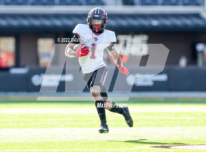 Thumbnail 3 in Reeds Spring vs. Cardinal Ritter College Prep (MSHSAA Class 3 Championship) photogallery.