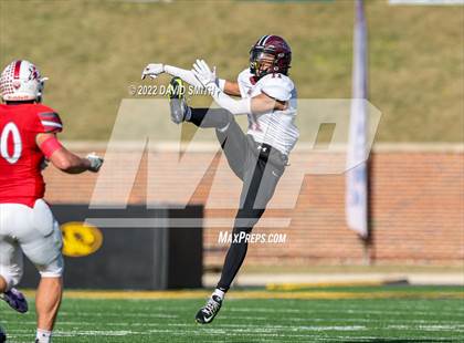 Thumbnail 2 in Reeds Spring vs. Cardinal Ritter College Prep (MSHSAA Class 3 Championship) photogallery.