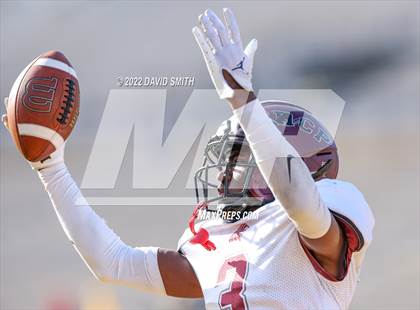 Thumbnail 2 in Reeds Spring vs. Cardinal Ritter College Prep (MSHSAA Class 3 Championship) photogallery.