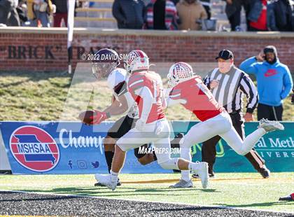 Thumbnail 1 in Reeds Spring vs. Cardinal Ritter College Prep (MSHSAA Class 3 Championship) photogallery.