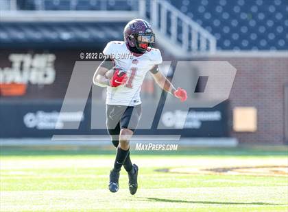 Thumbnail 3 in Reeds Spring vs. Cardinal Ritter College Prep (MSHSAA Class 3 Championship) photogallery.
