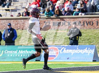 Thumbnail 1 in Reeds Spring vs. Cardinal Ritter College Prep (MSHSAA Class 3 Championship) photogallery.