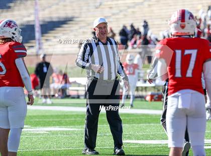 Thumbnail 3 in Reeds Spring vs. Cardinal Ritter College Prep (MSHSAA Class 3 Championship) photogallery.