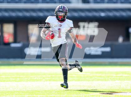 Thumbnail 1 in Reeds Spring vs. Cardinal Ritter College Prep (MSHSAA Class 3 Championship) photogallery.