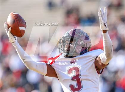 Thumbnail 1 in Reeds Spring vs. Cardinal Ritter College Prep (MSHSAA Class 3 Championship) photogallery.
