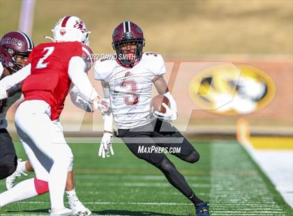Thumbnail 3 in Reeds Spring vs. Cardinal Ritter College Prep (MSHSAA Class 3 Championship) photogallery.
