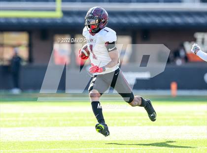 Thumbnail 1 in Reeds Spring vs. Cardinal Ritter College Prep (MSHSAA Class 3 Championship) photogallery.
