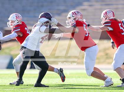 Thumbnail 3 in Reeds Spring vs. Cardinal Ritter College Prep (MSHSAA Class 3 Championship) photogallery.