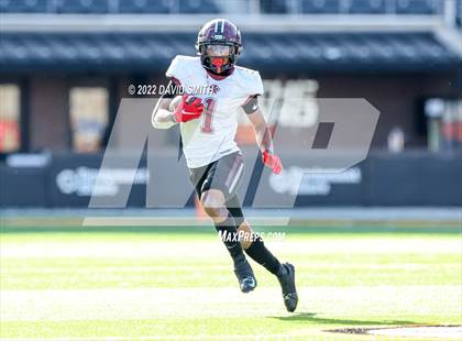 Thumbnail 2 in Reeds Spring vs. Cardinal Ritter College Prep (MSHSAA Class 3 Championship) photogallery.