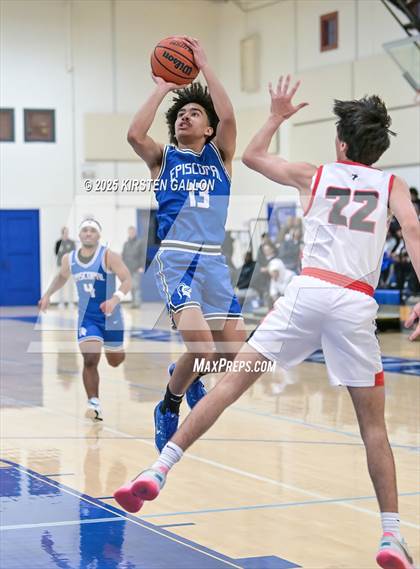 Thumbnail 3 in St. John's vs. Episcopal photogallery.