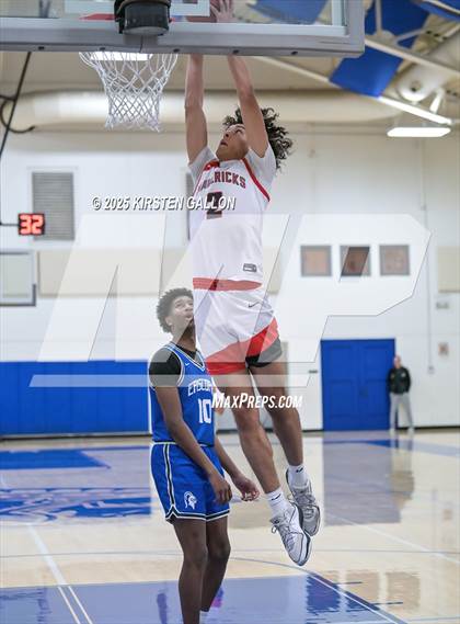 Thumbnail 2 in St. John's vs. Episcopal photogallery.