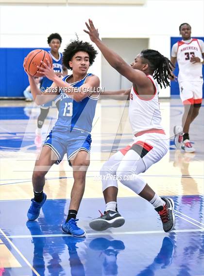 Thumbnail 3 in St. John's vs. Episcopal photogallery.