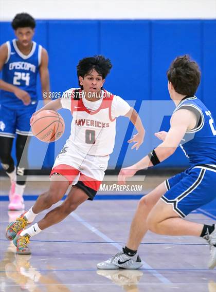 Thumbnail 2 in St. John's vs. Episcopal photogallery.