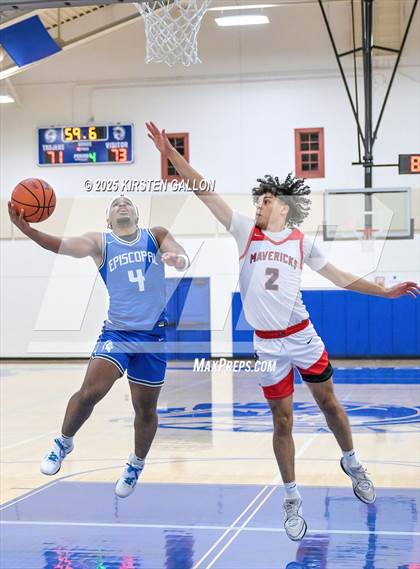 Thumbnail 2 in St. John's vs. Episcopal photogallery.