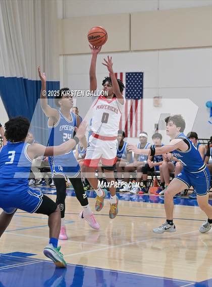 Thumbnail 3 in St. John's vs. Episcopal photogallery.