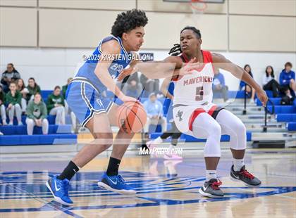 Thumbnail 3 in St. John's vs. Episcopal photogallery.