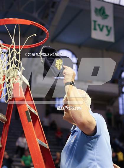 Thumbnail 2 in Father Judge @ Roman Catholic (PCL Final) photogallery.