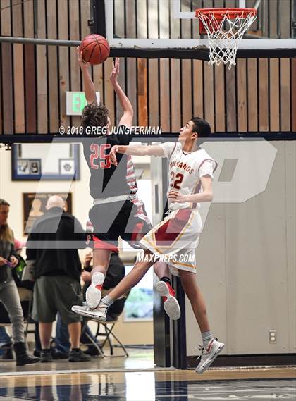 Thumbnail 2 in Lincoln vs. Redwood (Bambauer Classic) photogallery.