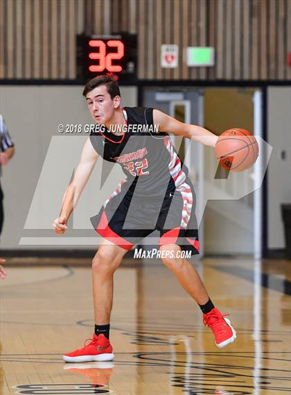 Thumbnail 2 in Lincoln vs. Redwood (Bambauer Classic) photogallery.