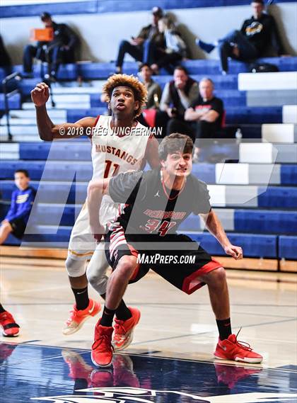 Thumbnail 1 in Lincoln vs. Redwood (Bambauer Classic) photogallery.