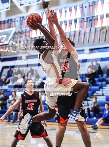 Thumbnail 3 in Lincoln vs. Redwood (Bambauer Classic) photogallery.