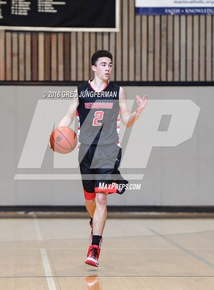 Thumbnail 2 in Lincoln vs. Redwood (Bambauer Classic) photogallery.