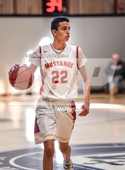 Thumbnail 3 in Lincoln vs. Redwood (Bambauer Classic) photogallery.