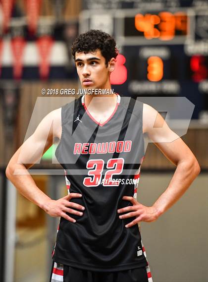 Thumbnail 1 in Lincoln vs. Redwood (Bambauer Classic) photogallery.