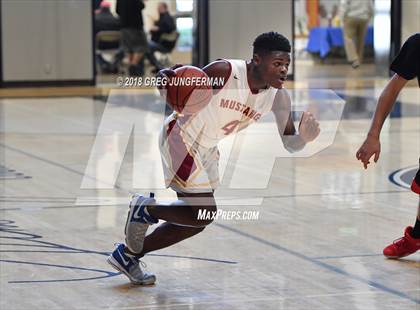 Thumbnail 2 in Lincoln vs. Redwood (Bambauer Classic) photogallery.