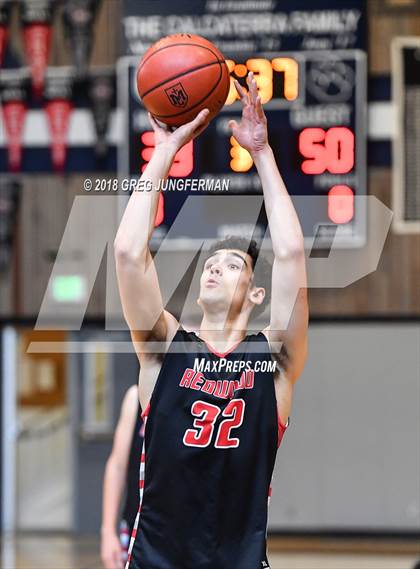 Thumbnail 2 in Lincoln vs. Redwood (Bambauer Classic) photogallery.