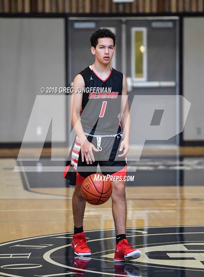 Thumbnail 3 in Lincoln vs. Redwood (Bambauer Classic) photogallery.