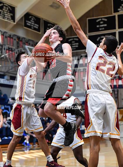 Thumbnail 2 in Lincoln vs. Redwood (Bambauer Classic) photogallery.
