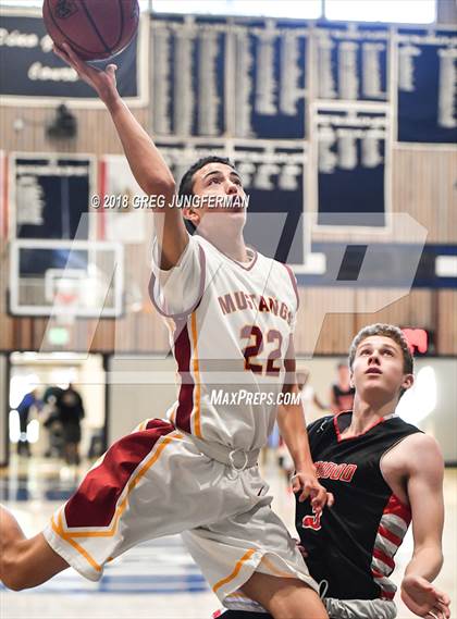 Thumbnail 3 in Lincoln vs. Redwood (Bambauer Classic) photogallery.