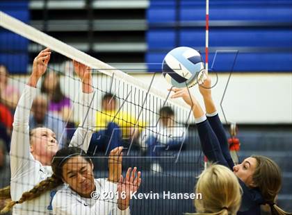 Thumbnail 2 in Syracuse @ Layton photogallery.