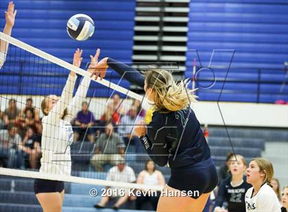 Thumbnail 2 in Syracuse @ Layton photogallery.