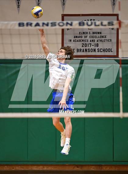 Thumbnail 2 in Emery @ Branson photogallery.