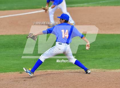 Thumbnail 3 in Taft [William H.] vs South San Antonio (South San Baseball Tournament) photogallery.