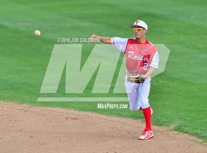 Thumbnail 2 in Taft [William H.] vs South San Antonio (South San Baseball Tournament) photogallery.