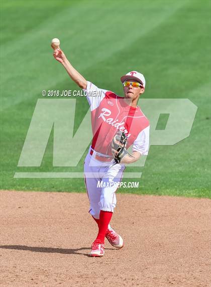 Thumbnail 2 in Taft [William H.] vs South San Antonio (South San Baseball Tournament) photogallery.