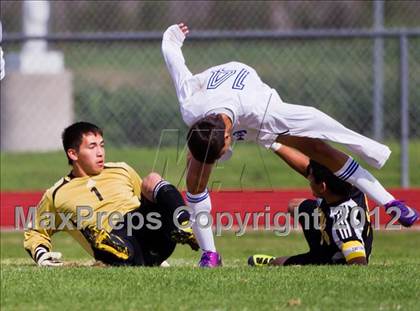 Thumbnail 2 in Katy Taylor vs Conroe (Pearland Soccer Classic) photogallery.