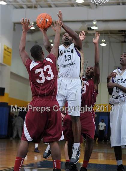 Thumbnail 2 in Christian Faith Center Academy vs. West Oaks (MLK Basketball Classic) photogallery.