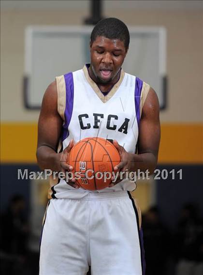 Thumbnail 2 in Christian Faith Center Academy vs. West Oaks (MLK Basketball Classic) photogallery.