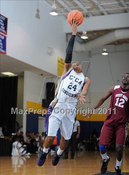 Thumbnail 2 in Christian Faith Center Academy vs. West Oaks (MLK Basketball Classic) photogallery.