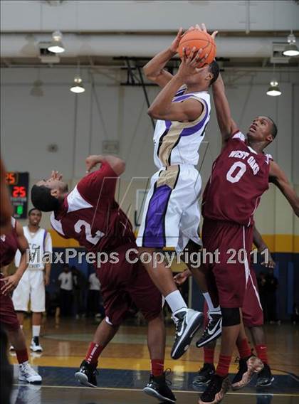 Thumbnail 3 in Christian Faith Center Academy vs. West Oaks (MLK Basketball Classic) photogallery.