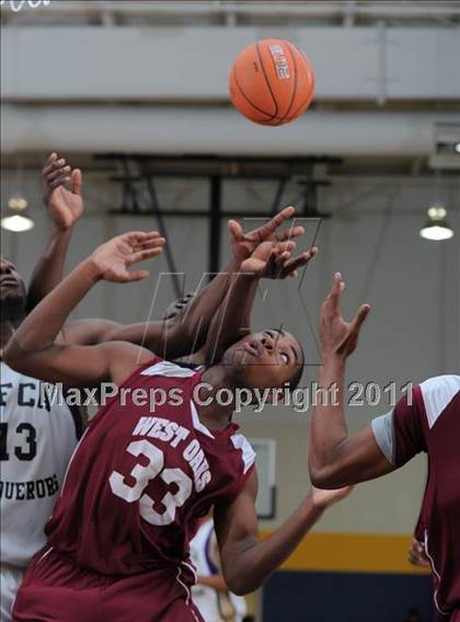 Thumbnail 1 in Christian Faith Center Academy vs. West Oaks (MLK Basketball Classic) photogallery.
